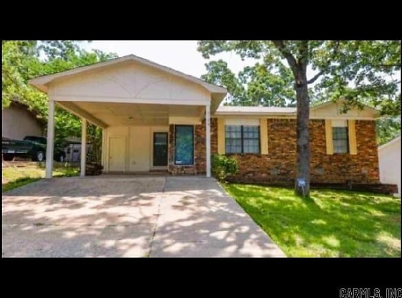 5704 Green Valley Ave - North Little Rock, AR