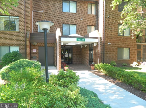 15320 Pine Orchard Dr #83-2H - Silver Spring, MD