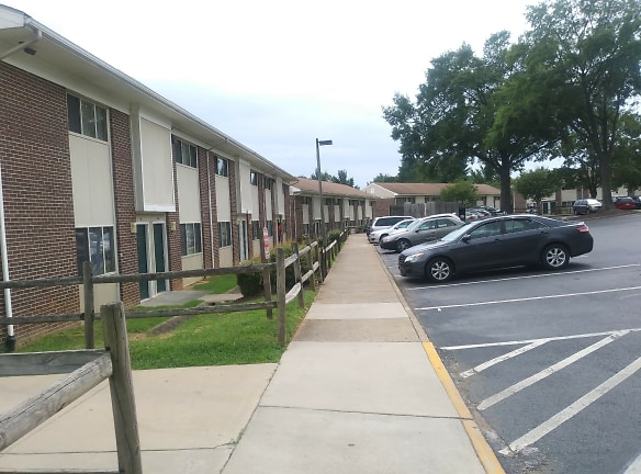 Friendship Court Apartments - Charlottesville, VA