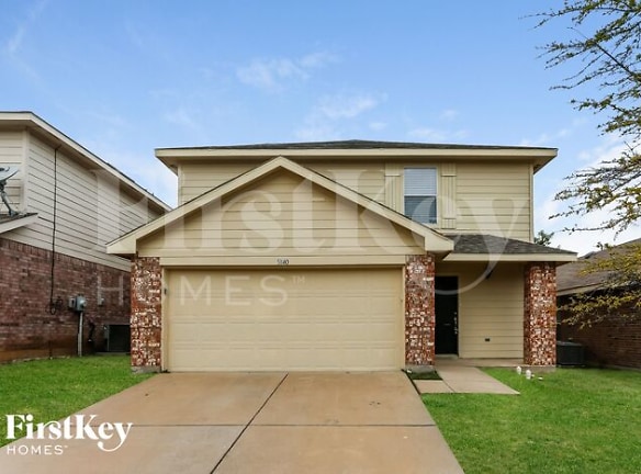 5840 Parkview Hills Ln - Fort Worth, TX