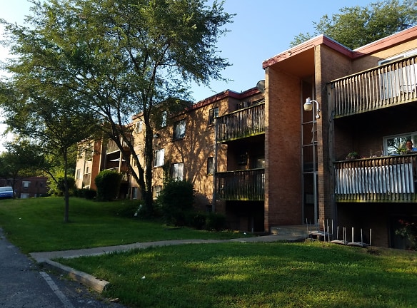 Avon Fields Apartments - Cincinnati, OH