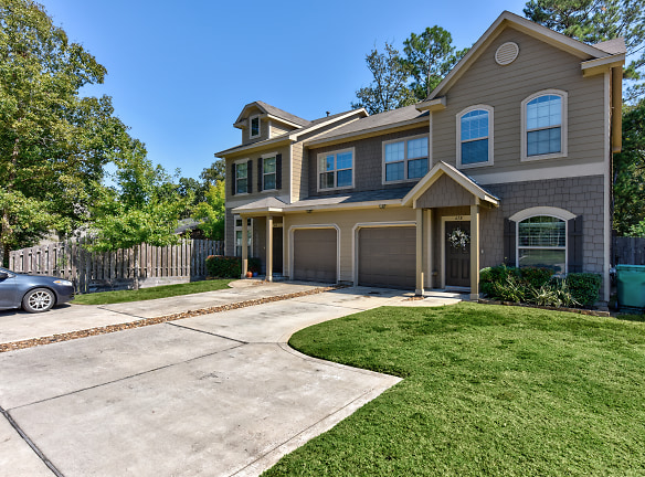 Woodgate Townhomes - Conroe, TX