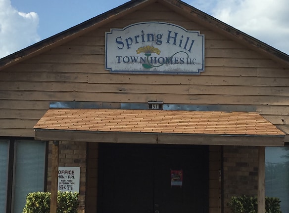 Springhill Townhomes Apartments - Longview, TX
