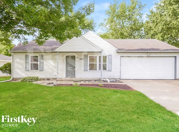 5691 Dobbs Ferry Dr - Indianapolis, IN
