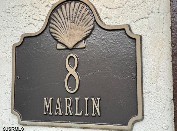 8 Marlin Ct - Ocean City, NJ