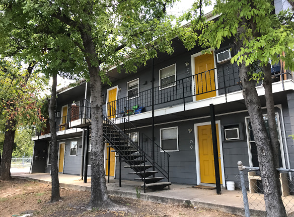 Springdale Apartments - Austin, TX