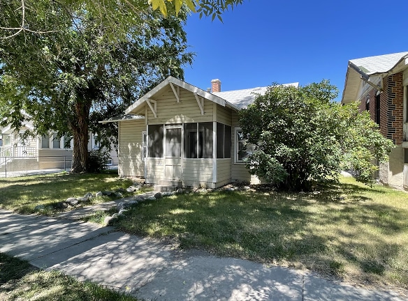 1117 Robertson Ave - Worland, WY