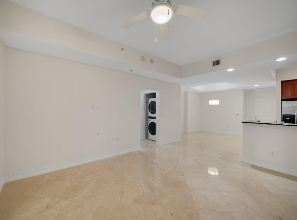 701 S Olive Ave #605 - West Palm Beach, FL