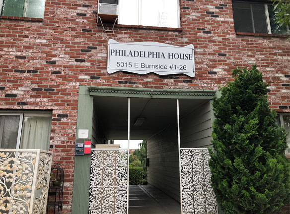 Philadelphia House Apartments - Portland, OR
