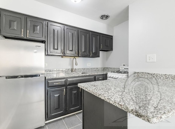 5534 N Kenmore Ave unit 306 - Chicago, IL