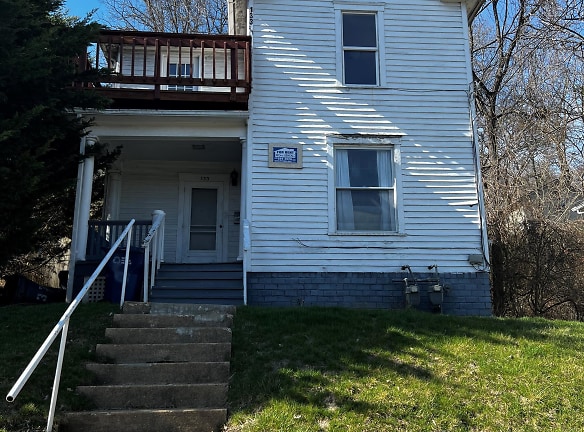 133 Franklin Ave unit B - Athens, OH