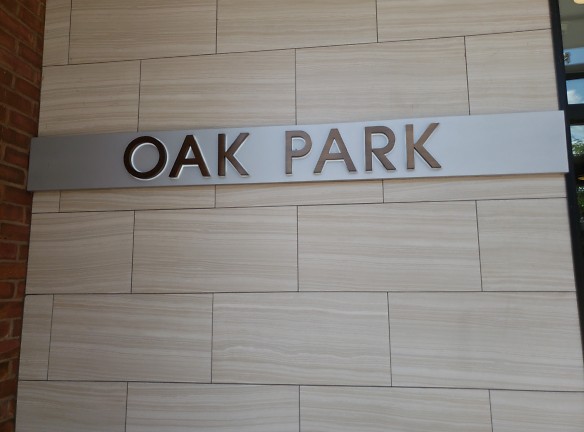 Oak Park Apartments - Lewiston, ME