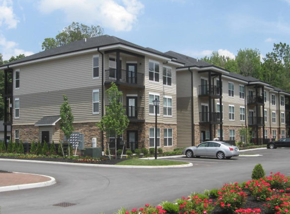 Hudson Square Apartments - Westerville, OH
