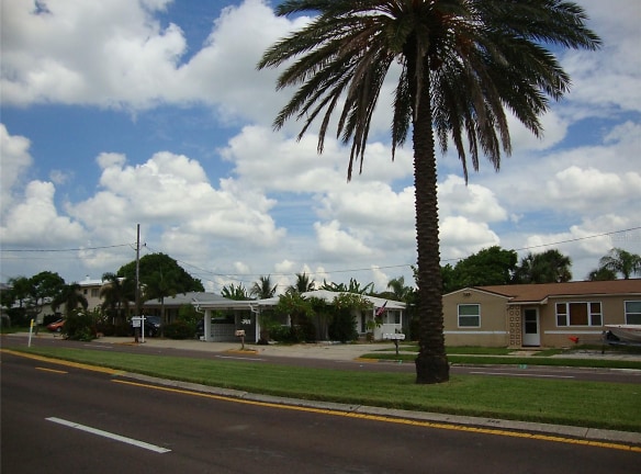 18209 Gulf Blvd - Redington Shores, FL