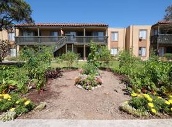 La Casa Balboa Apartments (CV) - San Diego, CA