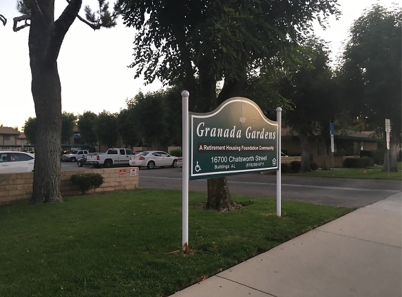 Granada Gardens Apartments - Granada Hills, CA