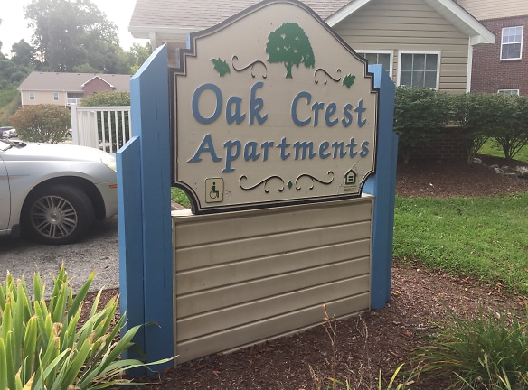 Oak Crest Apartments - Knoxville, TN
