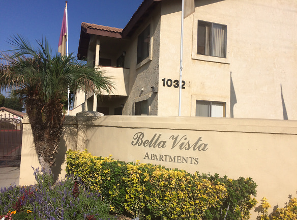 Bella Vista Apartments - Rialto, CA