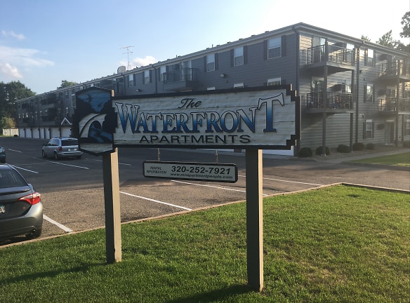 Waterfront Apartments - Sauk Rapids, MN