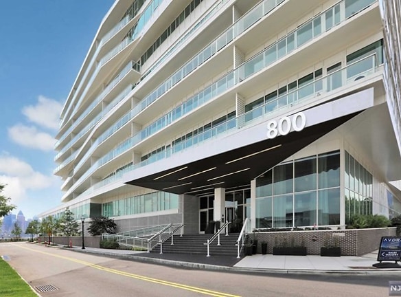 800 Ave at Port Imperial #910 - Weehawken, NJ