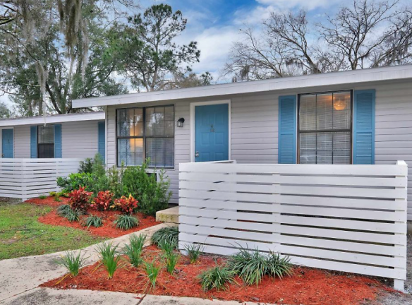 Villas At Mandarin Bay Apartments - Jacksonville, FL