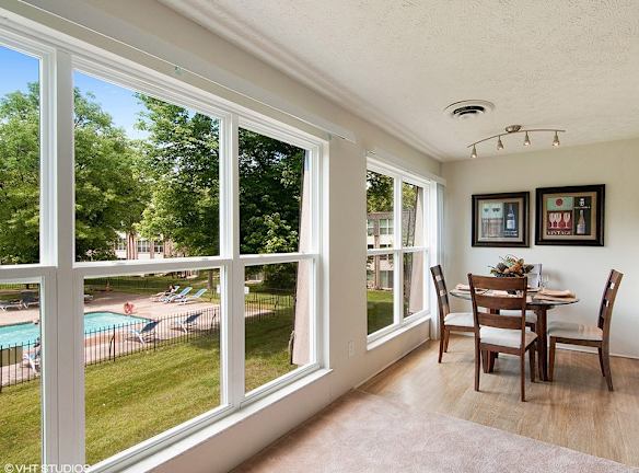 Carriage Hill Apartments - Hamilton, OH