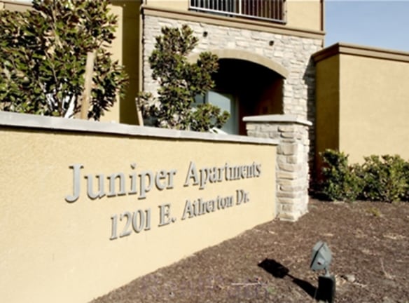 Juniper Apartments - Manteca, CA