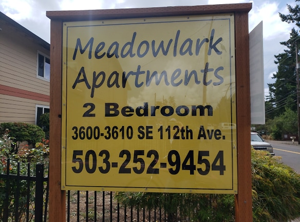 Meadowlark Apartments - Portland, OR