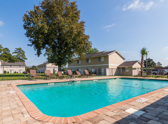 Palmetto Pointe Apartments & Townhomes - Sumter, SC