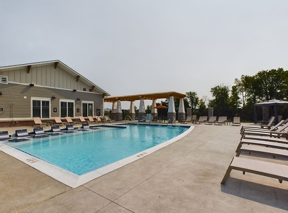 Greenview Apartments - Whitestown, IN