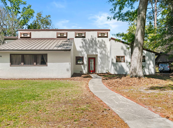 1636 NW 51st Terrace - Gainesville, FL