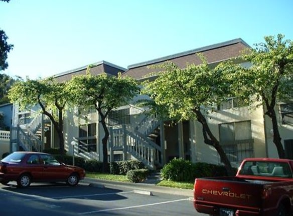 Park Hill Apartments - San Rafael, CA