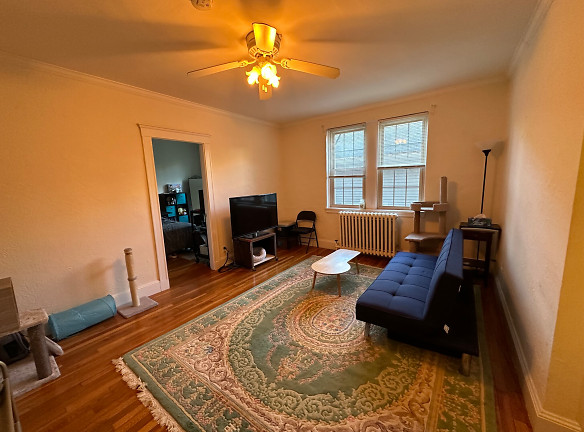 15 Governors Ave unit 10 - Medford, MA