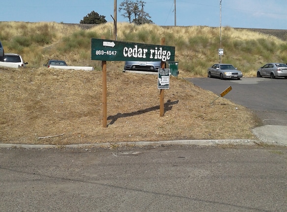 CEDAR RIDGE APARTMENTS - Spokane, WA