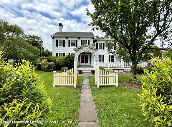 1234 Allaire Rd - Spring Lake, NJ