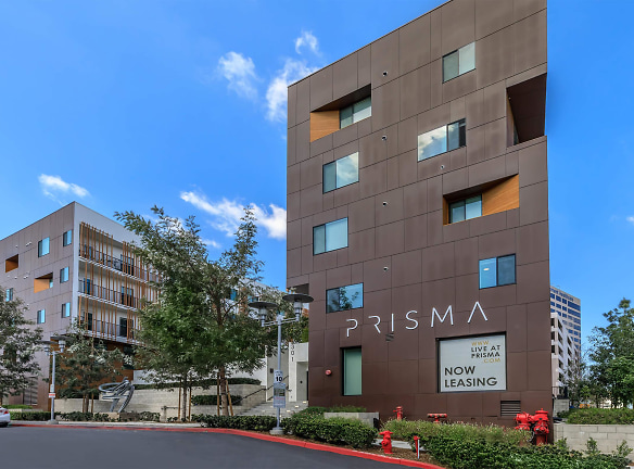 Prisma Apartments - Santa Ana, CA