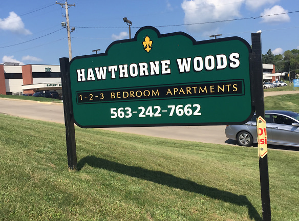Hawthorne Woods Apartments - Clinton, IA