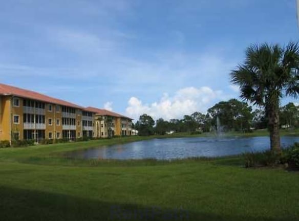 Lakeside Hideaway Condominiums - Bonita Springs, FL