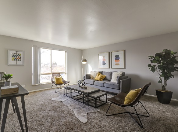 Vida Apartments - Denver, CO