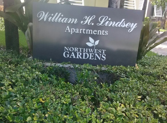 William H Lindsey Apartments - Fort Lauderdale, FL