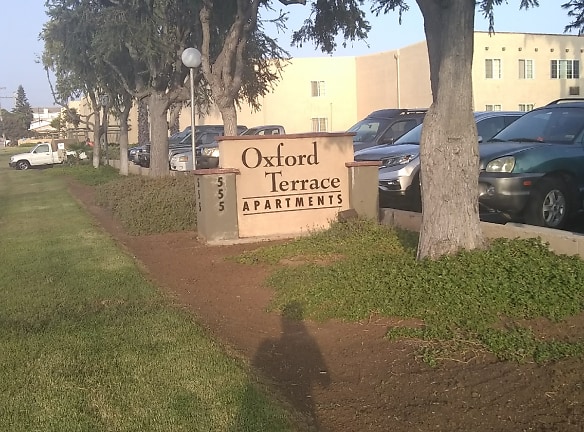 Oxford Park Apartments - Chula Vista, CA