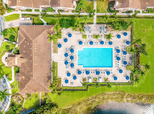 2301 Wellington Green Dr - Wellington, FL