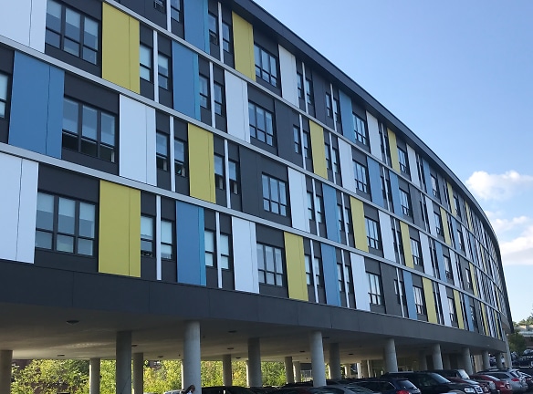 Redstone Lofts Apartments - Burlington, VT