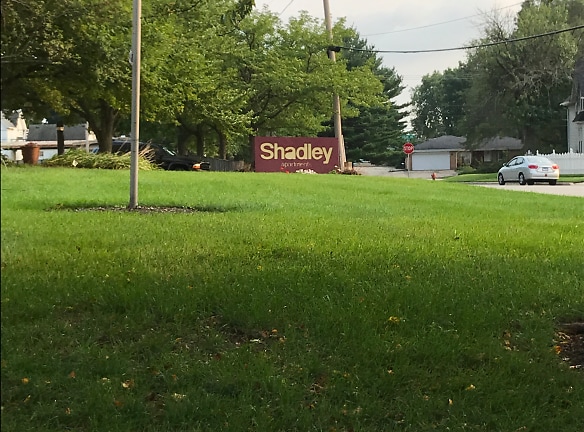Shadley Apartments - Belvidere, IL