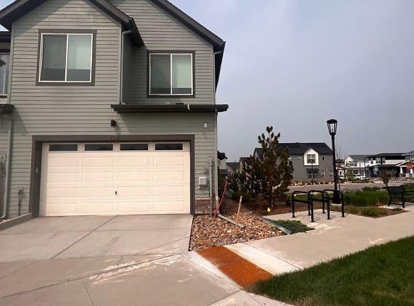 628 Discovery Pkwy - Superior, CO