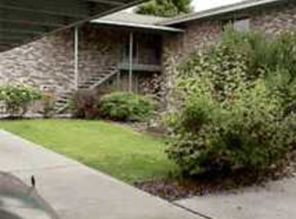 Pine Villa Apartments - Spokane Valley, WA