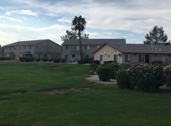 Las Casa Apartments - Coachella, CA