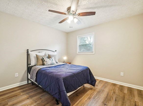 Room For Rent - Acworth, GA