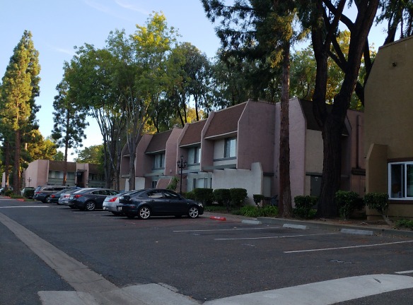 San Jose Gardens Apartments - San Jose, CA
