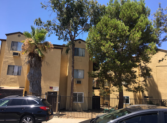 Altadena Apartments - San Diego, CA
